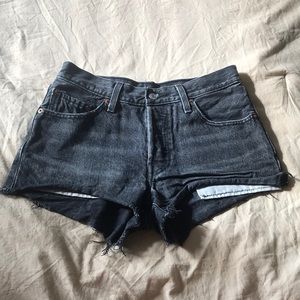Levi 501 vintage high waisted shorts Black size 25